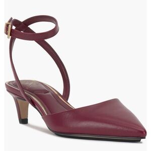 NWOT Vince Camuto Irva Ankle Strap Pointed Toe Pump